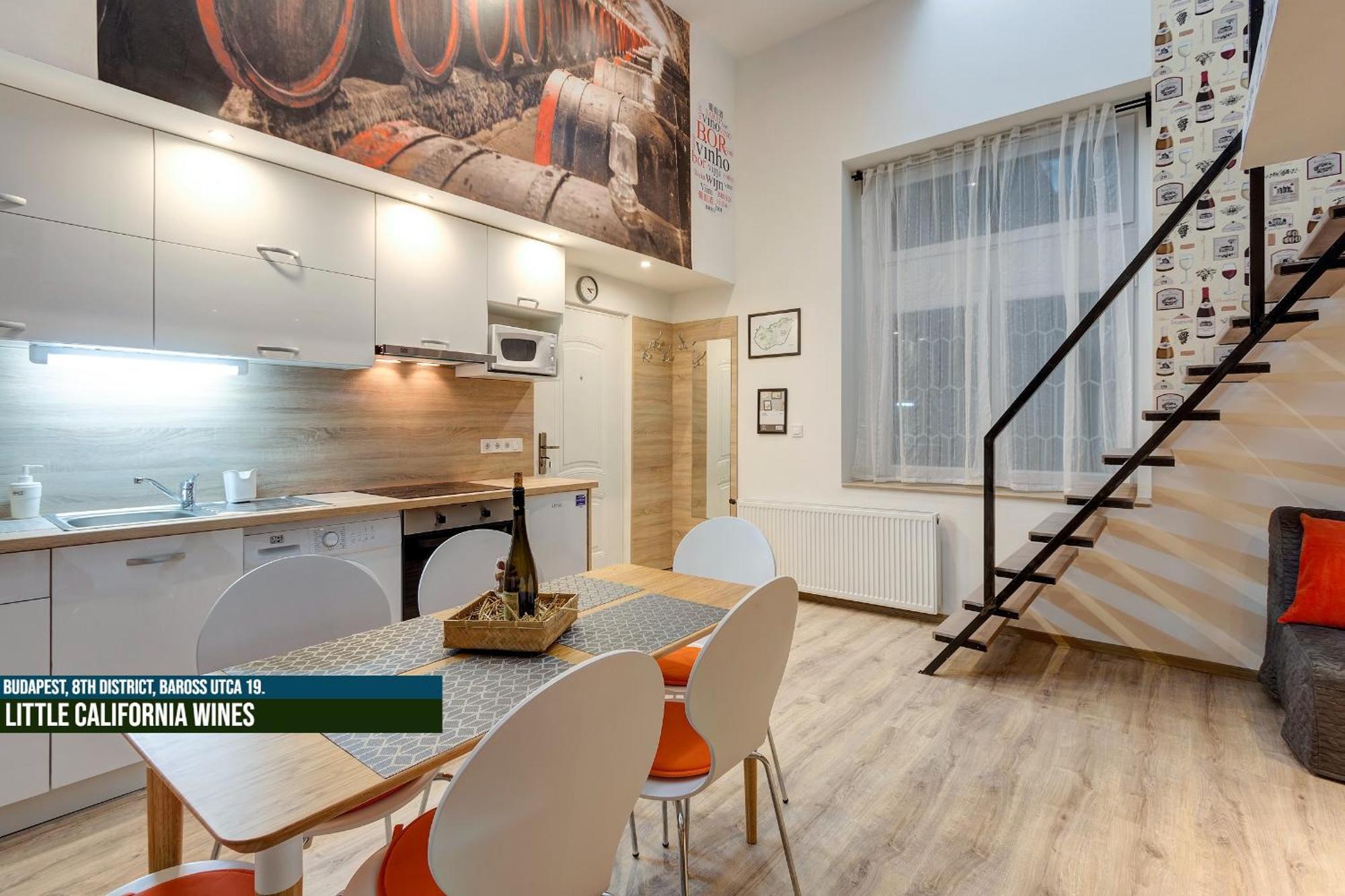 Little Americas Museum Apartments بودابست المظهر الخارجي الصورة