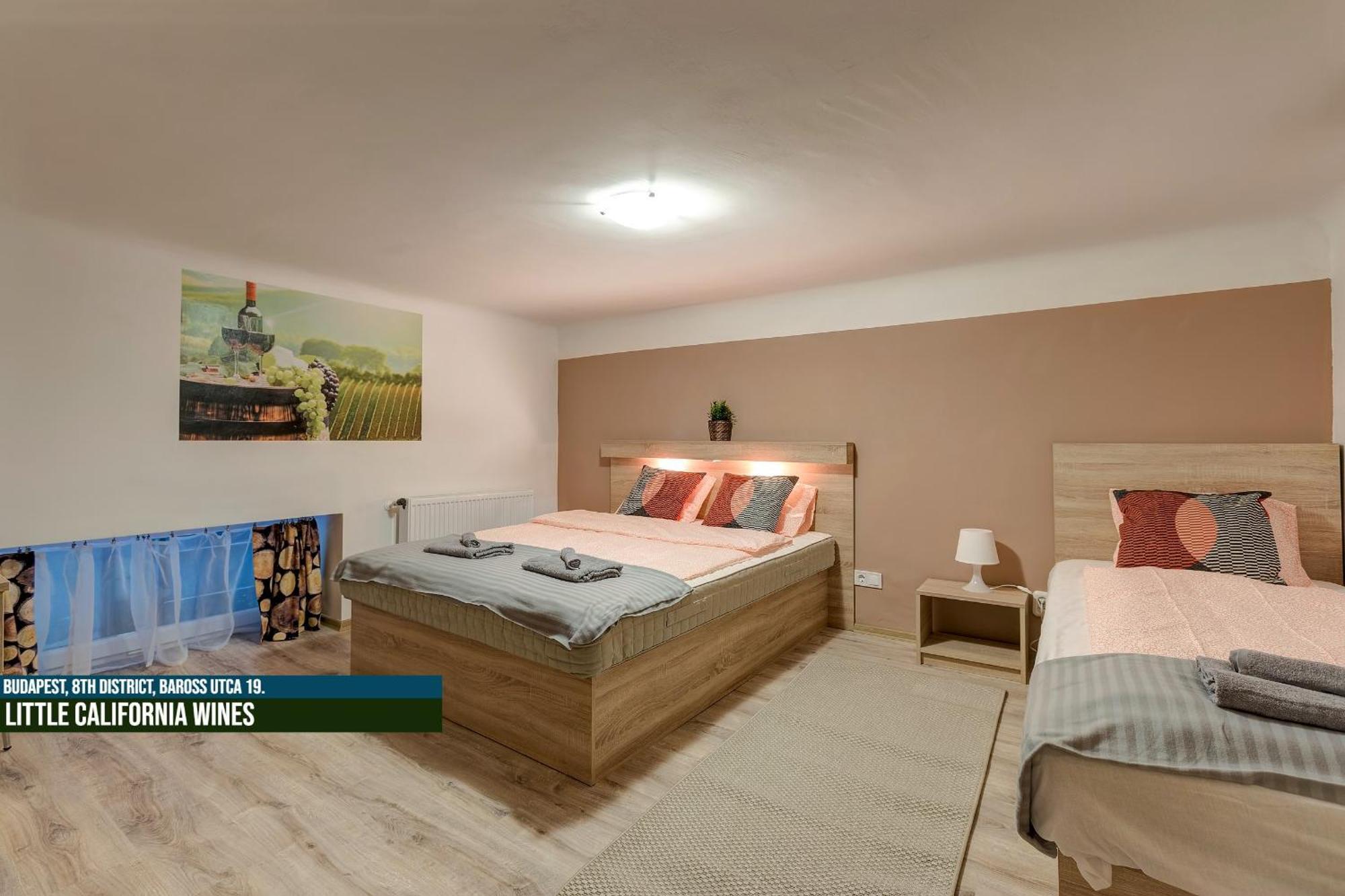 Little Americas Museum Apartments بودابست المظهر الخارجي الصورة